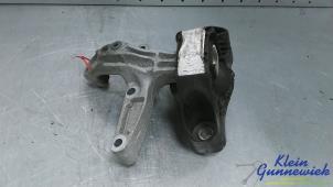 Gebruikte Motorsteun Renault Talisman Prijs € 35,00 Margeregeling aangeboden door Klein Gunnewiek Autodemontage & Motorentechniek