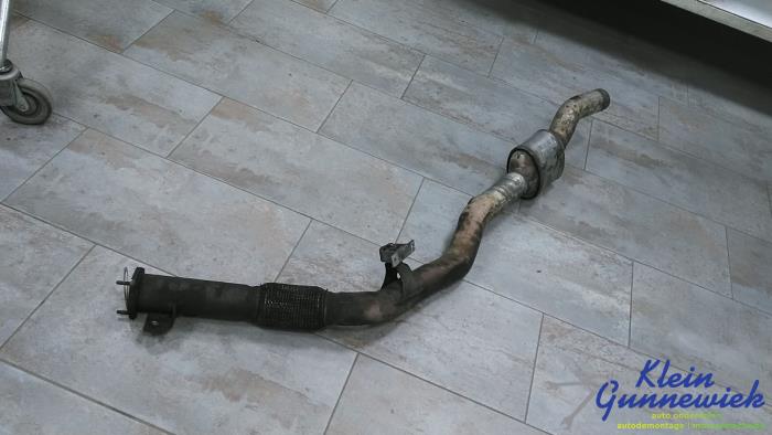 Katalytisk avgasrenare från en Audi Q7 2016