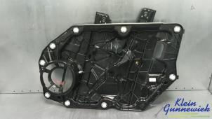 Gebruikte Ruitmechaniek 4Deurs rechts-voor Ford Focus Prijs € 75,00 Margeregeling aangeboden door Klein Gunnewiek Autodemontage & Motorentechniek