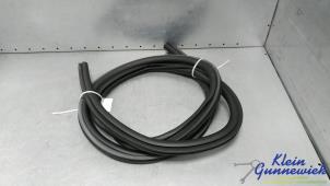 Begagnade Dörrtätning, 4-dörrars, höger bak Ford Focus Pris € 25,00 Marginaltabell erbjuds av Klein Gunnewiek Autodemontage & Motorentechniek