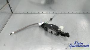 Gebruikte Deurslot Mechaniek 4Deurs links-achter Mercedes CLA Prijs € 40,00 Margeregeling aangeboden door Klein Gunnewiek Autodemontage & Motorentechniek