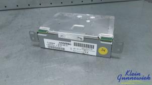 Begagnade Kontrollenhet, multimedia Opel Vivaro Pris € 125,00 Marginaltabell erbjuds av Klein Gunnewiek Autodemontage & Motorentechniek