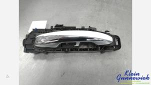 Gebruikte Portiergreep 4Deurs links-achter Mercedes AMG GT Prijs € 75,00 Margeregeling aangeboden door Klein Gunnewiek Autodemontage & Motorentechniek
