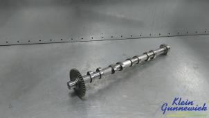 Używane Walek rozrzadu Volkswagen Tiguan Cena € 225,00 Procedura marży oferowane przez Klein Gunnewiek Autodemontage & Motorentechniek