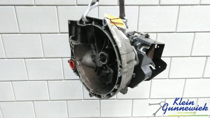 Versnellingsbak van een Ford Focus 2012