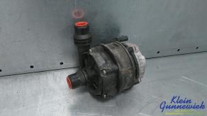 Begagnade Vattenpump Mercedes C-Klasse Pris € 75,00 Marginaltabell erbjuds av Klein Gunnewiek Autodemontage & Motorentechniek