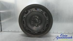 Gebruikte Velg Volkswagen Fox Prijs € 15,00 Margeregeling aangeboden door Klein Gunnewiek Autodemontage & Motorentechniek
