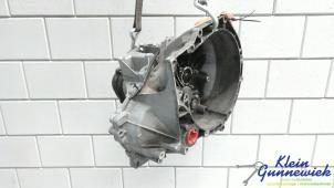 Używane Skrzynia biegów Ford B-Max Cena € 850,00 Procedura marży oferowane przez Klein Gunnewiek Autodemontage & Motorentechniek