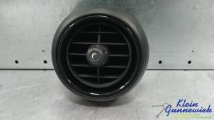 Gebruikte Luchtrooster Dashboard Mini Mini Prijs € 25,00 Margeregeling aangeboden door Klein Gunnewiek Autodemontage & Motorentechniek