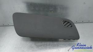 Używane Poduszka powietrzna prawa (deska rozdzielcza) Volkswagen Polo Cena € 90,00 Procedura marży oferowane przez Klein Gunnewiek Autodemontage & Motorentechniek