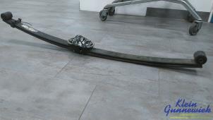 Begagnade Bakre bladfjäder Mercedes Sprinter Pris € 125,00 Marginaltabell erbjuds av Klein Gunnewiek Autodemontage & Motorentechniek