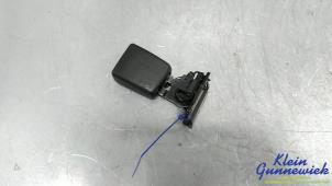 Gebruikte Veiligheidsgordel Insteek midden-achter Mercedes A-Klasse Prijs € 30,00 Margeregeling aangeboden door Klein Gunnewiek Autodemontage & Motorentechniek