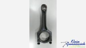 Begagnade Vevstake Mini Clubman Pris € 75,00 Marginaltabell erbjuds av Klein Gunnewiek Autodemontage & Motorentechniek