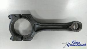 Begagnade Vevstake Mini Clubman Pris € 75,00 Marginaltabell erbjuds av Klein Gunnewiek Autodemontage & Motorentechniek