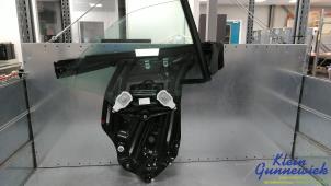Begagnade Fönstermekanism, 2-dörrars, höger bak Audi S5 Pris € 100,00 Marginaltabell erbjuds av Klein Gunnewiek Autodemontage & Motorentechniek