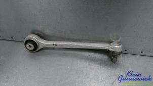 Begagnade Främre övre gaffelben, höger Audi S5 Pris € 40,00 Marginaltabell erbjuds av Klein Gunnewiek Autodemontage & Motorentechniek