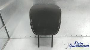 Gebruikte Hoofdsteun Renault Zoe Prijs € 35,00 Margeregeling aangeboden door Klein Gunnewiek Autodemontage & Motorentechniek