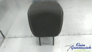 Gebruikte Hoofdsteun Renault Zoe Prijs € 35,00 Margeregeling aangeboden door Klein Gunnewiek Autodemontage & Motorentechniek