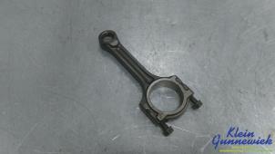 Begagnade Vevstake Renault Megane Pris € 40,00 Marginaltabell erbjuds av Klein Gunnewiek Autodemontage & Motorentechniek