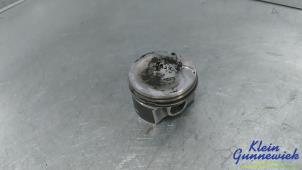 Begagnade Kolv Renault Captur Pris € 50,00 Marginaltabell erbjuds av Klein Gunnewiek Autodemontage & Motorentechniek