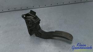 Używane Czujnik polozenia pedalu gazu Mercedes eVito Cena € 35,00 Procedura marży oferowane przez Klein Gunnewiek Autodemontage & Motorentechniek