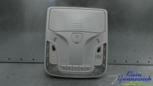 Używane Oswietlenie wewnetrzne przód Mercedes eVito Cena € 115,00 Procedura marży oferowane przez Klein Gunnewiek Autodemontage & Motorentechniek