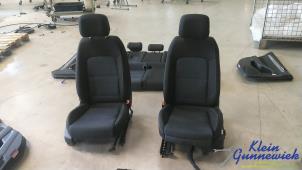 Używane Zestaw powlok (kompletny) Volkswagen Passat Cena € 250,00 Procedura marży oferowane przez Klein Gunnewiek Autodemontage & Motorentechniek