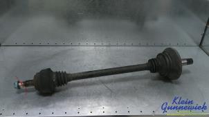 Begagnade Drivaxel, höger bak Mercedes S-Klasse Pris € 95,00 Marginaltabell erbjuds av Klein Gunnewiek Autodemontage & Motorentechniek