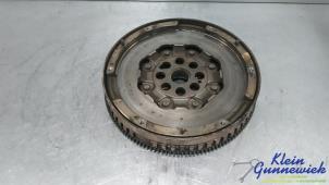 Begagnade Svänghjul Mercedes Vito Pris € 125,00 Marginaltabell erbjuds av Klein Gunnewiek Autodemontage & Motorentechniek