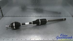 Begagnade Drivaxel, höger fram BMW 3-Serie Pris € 475,00 Marginaltabell erbjuds av Klein Gunnewiek Autodemontage & Motorentechniek
