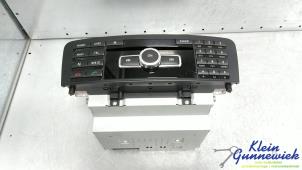 Begagnade Navigeringssystem Mercedes A-Klasse Pris € 95,00 Marginaltabell erbjuds av Klein Gunnewiek Autodemontage & Motorentechniek