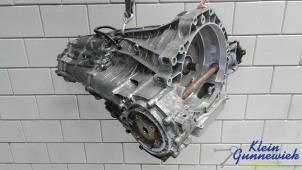 Używane Skrzynia biegów Audi A6 Cena € 1.395,00 Procedura marży oferowane przez Klein Gunnewiek Autodemontage & Motorentechniek