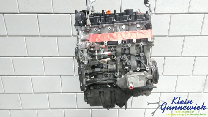 Motor från en Opel Astra 2017