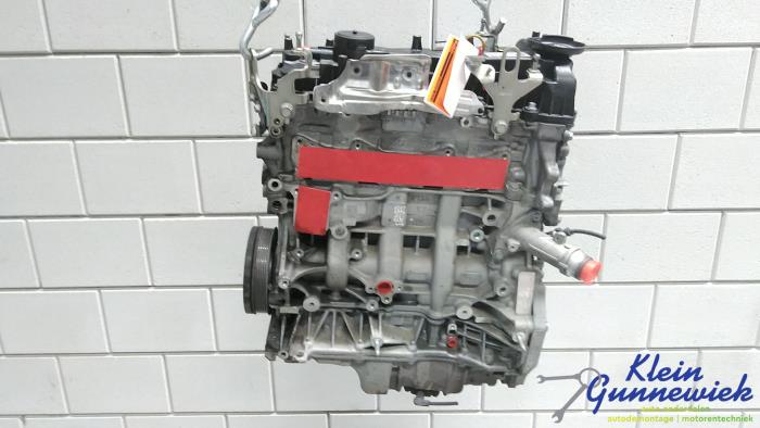 Motor från en Opel Astra 2017