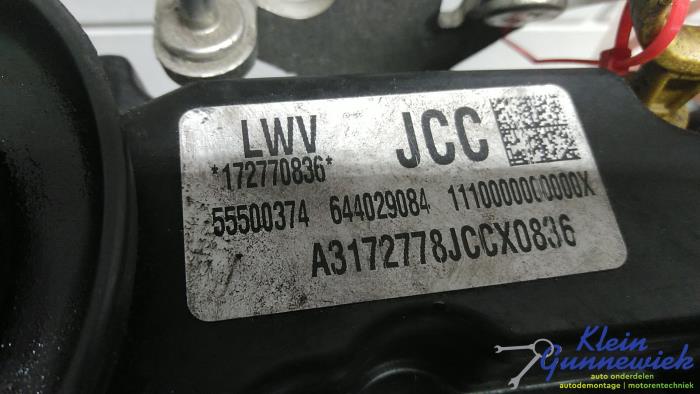 Motor från en Opel Astra 2017