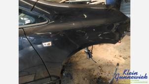 Begagnade Framskärm, höger Opel Corsa Pris € 65,00 Marginaltabell erbjuds av Klein Gunnewiek Autodemontage & Motorentechniek