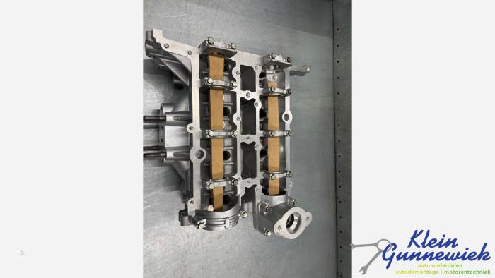 Topplock från en Ford Focus 2011