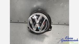 Begagnade Handtag, baklucka Volkswagen Golf Pris € 40,00 Marginaltabell erbjuds av Klein Gunnewiek Autodemontage & Motorentechniek