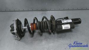 Begagnade Stötdämparstång, höger fram Audi RS7 Pris € 650,00 Marginaltabell erbjuds av Klein Gunnewiek Autodemontage & Motorentechniek