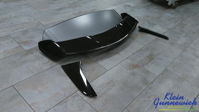 Spoiler från en Mercedes A-Klasse 2020