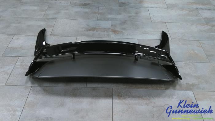 Spoiler från en Mercedes A-Klasse 2020