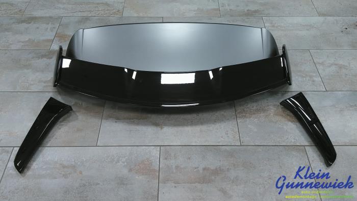 Spoiler från en Mercedes A-Klasse 2020