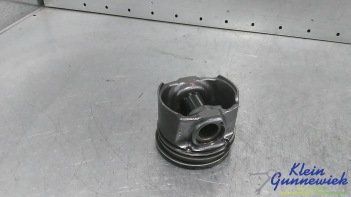 Kolv från en Ford Kuga 2019