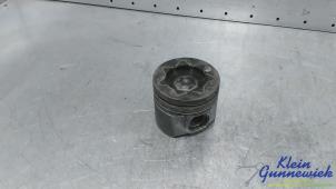 Begagnade Kolv Ford Kuga Pris € 85,00 Marginaltabell erbjuds av Klein Gunnewiek Autodemontage & Motorentechniek