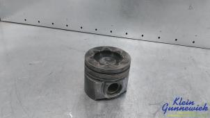 Begagnade Kolv Ford Kuga Pris € 85,00 Marginaltabell erbjuds av Klein Gunnewiek Autodemontage & Motorentechniek