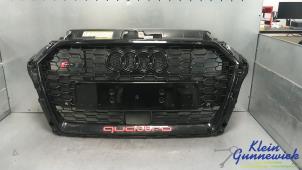 Begagnade Grill Audi RS3 Pris € 750,00 Marginaltabell erbjuds av Klein Gunnewiek Autodemontage & Motorentechniek