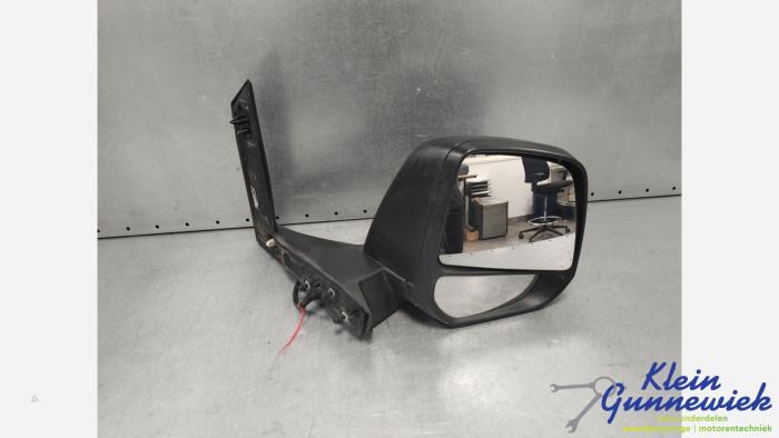 Skärmspegel, höger från en Ford Transit Connect 2015