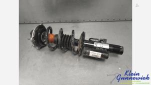 Begagnade Stötdämparstång, höger fram Audi RS7 Pris € 650,00 Marginaltabell erbjuds av Klein Gunnewiek Autodemontage & Motorentechniek