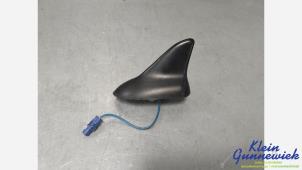 Begagnade GPS-antenn Opel Astra Pris € 45,00 Marginaltabell erbjuds av Klein Gunnewiek Autodemontage & Motorentechniek