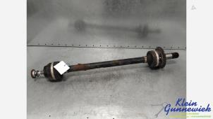 Używane Os napedowa lewy tyl BMW 7-Serie Cena € 295,00 Procedura marży oferowane przez Klein Gunnewiek Autodemontage & Motorentechniek